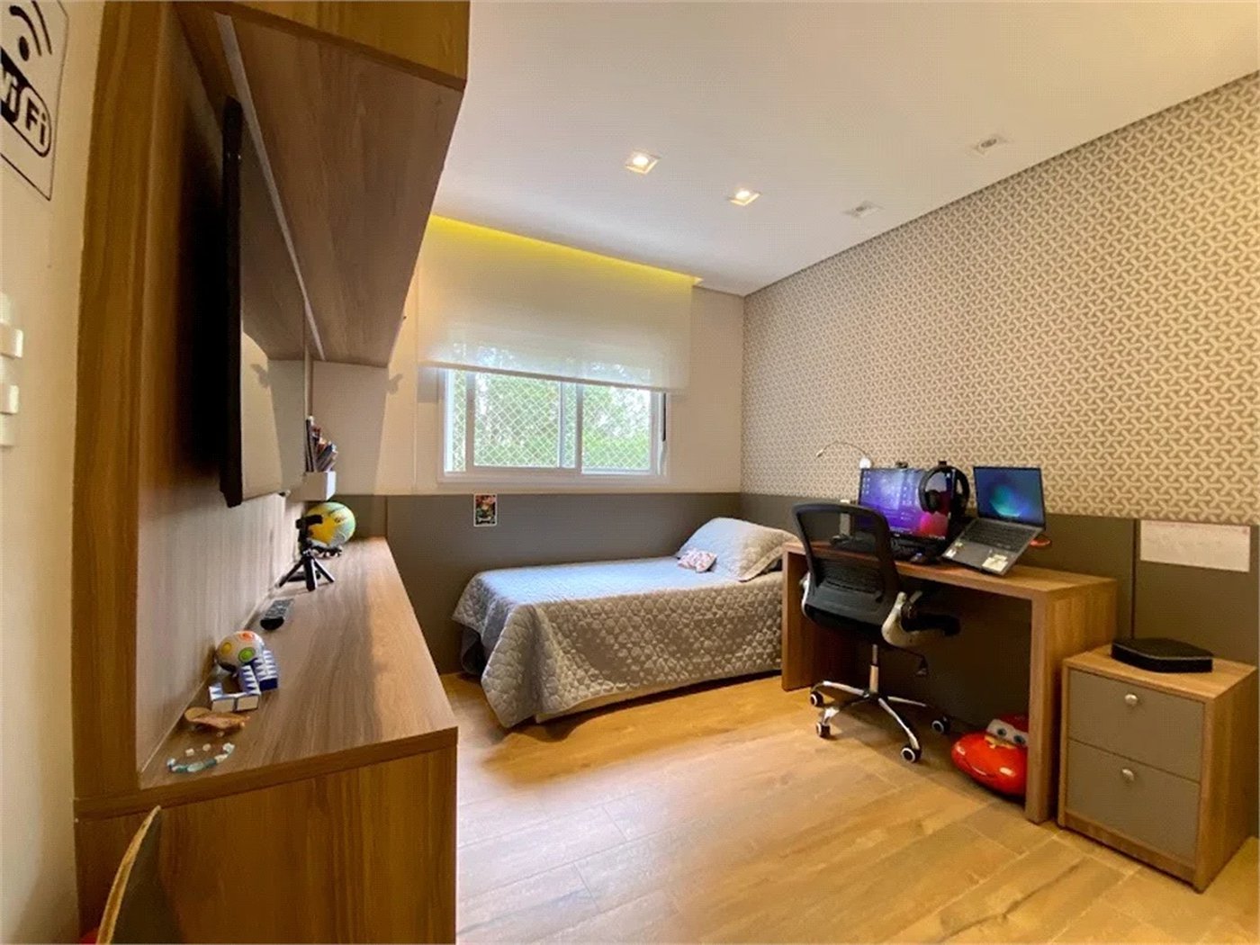 Apartamento à venda com 3 suítes em Vila Suzana, São Paulo, SP