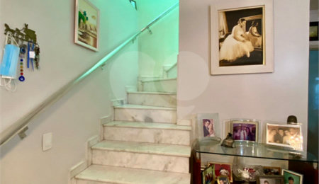 Sobrado à venda com 3 quartos, sendo 1 suíte,  em Cupecê, São Paulo, SP