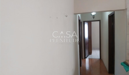 Casa à venda com 3 quartos, sendo 1 suíte,  em Jardim Leocádia, Sorocaba, SP