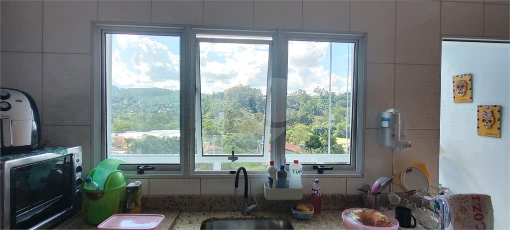 Casa à venda com 5 quartos, sendo 3 suítes,  em Capoavinha, Mairiporã, SP