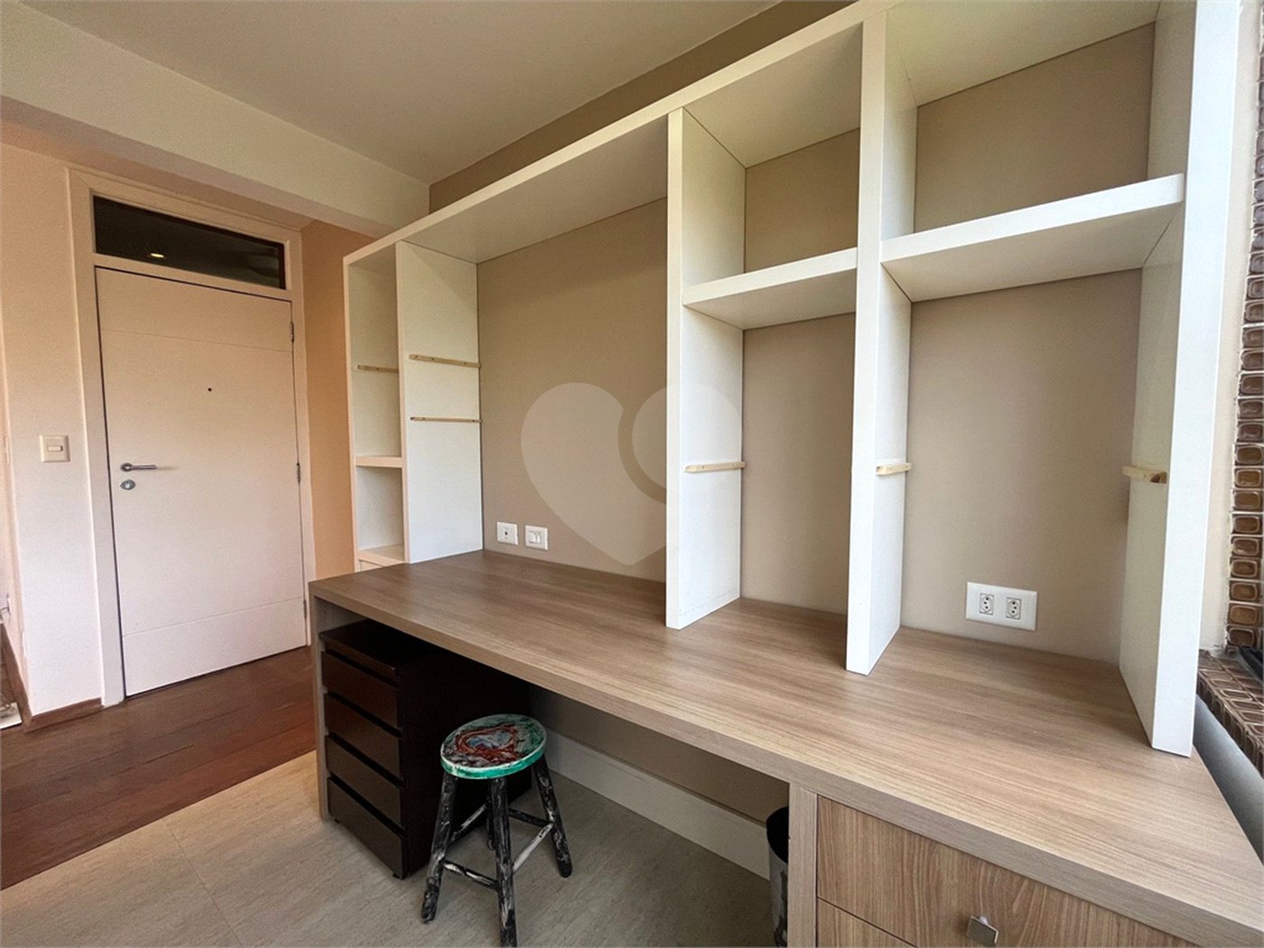 Apartamento à venda com 3 quartos, sendo 1 suíte, em Tremembé, São Paulo, SP