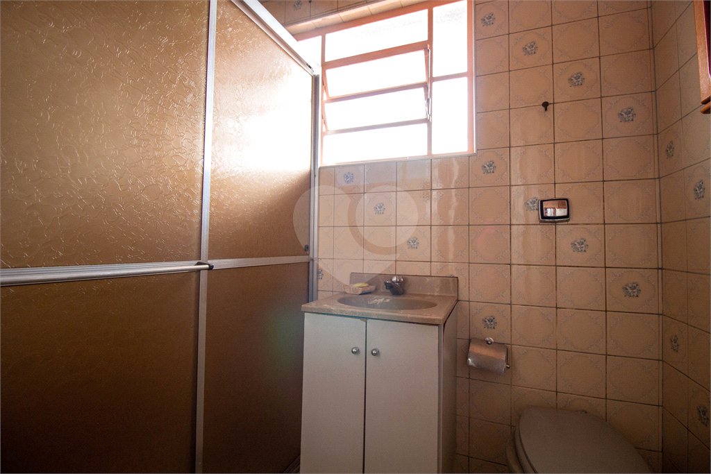 Sobrado à venda com 5 quartos, sendo 1 suíte,  em Jardim Villaça, São Roque, SP
