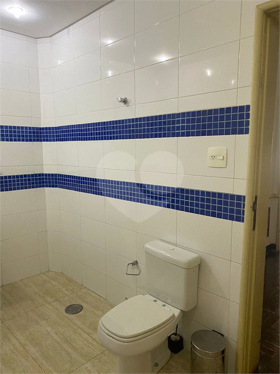 Apartamento à venda com 3 quartos, sendo 1 suíte,  em República, São Paulo, SP