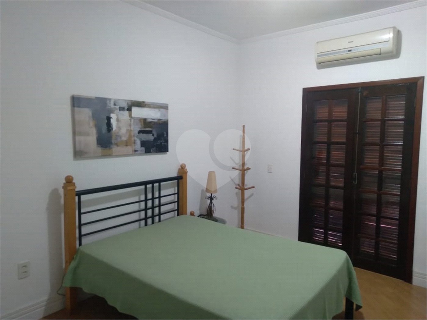 Sobrado à venda com 3 quartos em Jardim das Indústrias, São José dos Campos, SP