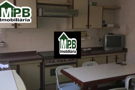 Sobrado à venda com 5 quartos, sendo 3 suítes, em Jardim Helena Cristina, Sorocaba, SP