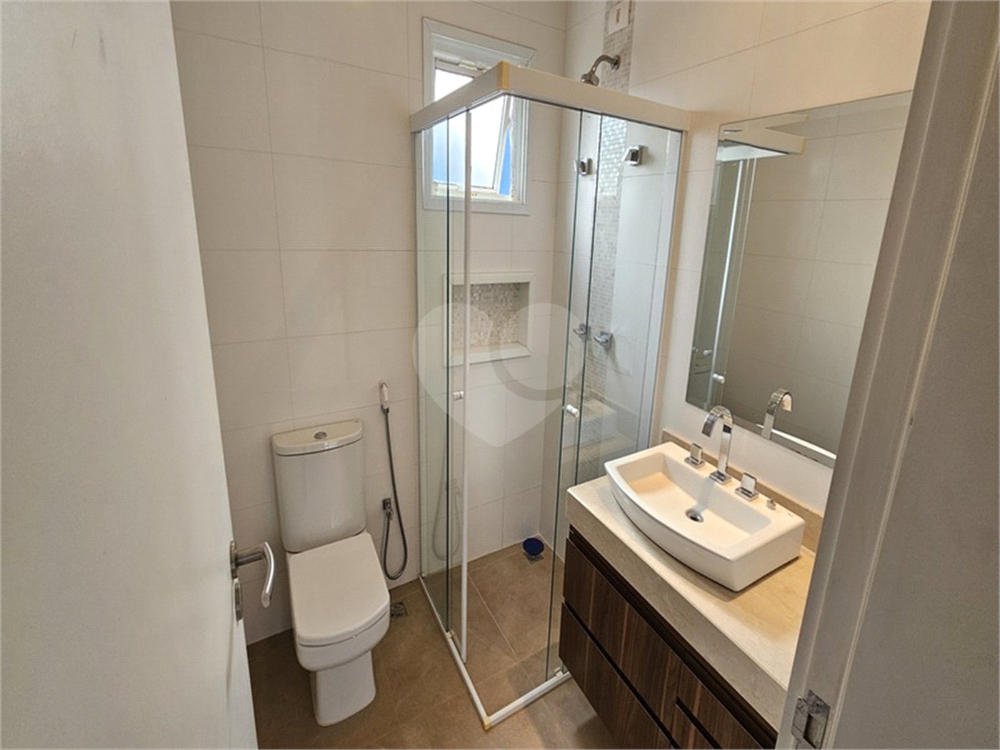 Casa à venda com 5 suítes no condomínio Jardim Vila Paradiso, Indaiatuba - SP