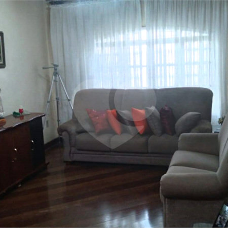 Sobrado à venda com 2 suítes em Mogi Moderno, Mogi das Cruzes, SP