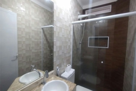 Apartamento com 2 dormitórios à venda, 63 m² por R$ 420.000,00 - Balneário Cidade Atlântica - Guarujá/SP