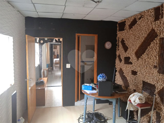 Sobrado à venda com 3 quartos, sendo 2 suítes,  em Santana, São Paulo, SP