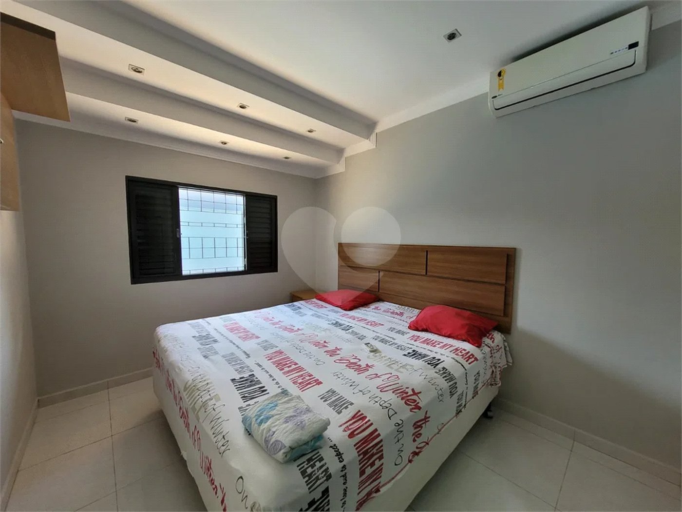 Bela casa à venda no Bairro Convívio Santa Tereza em Piracicaba - SP.