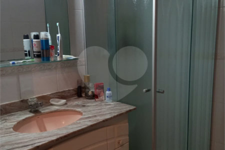 Sobrado à venda com 3 quartos, sendo 1 suíte, em Chácara Santo Antônio (zona Sul), São Paulo, SP