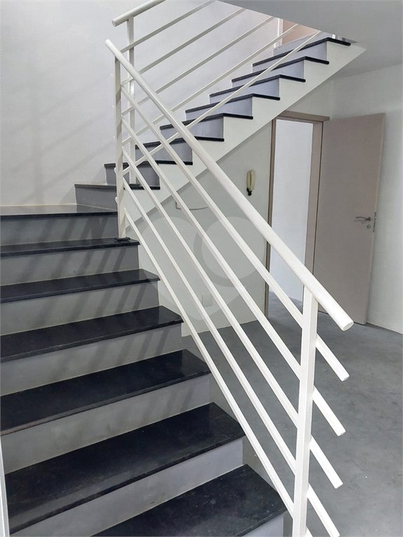 Casa à venda com 5 quartos, sendo 2 suítes,  em Jardim Bonfiglioli, São Paulo, SP