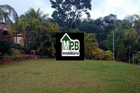 Chácara à venda com 3 quartos, sendo 1 suíte, em Bairro dos Buenos, Piedade, SP