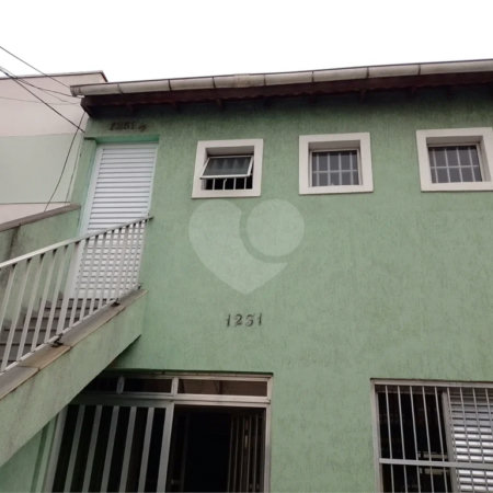 Sobrado à venda com 8 quartos, sendo 3 suítes, em Tucuruvi, São Paulo, SP