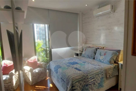 Apartamento à venda com 4 quartos, sendo 1 suíte,  em Tijuca, Rio de Janeiro, RJ