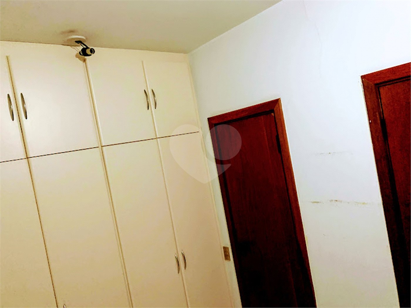 Apartamento à venda ou para alugar com 4 quartos, sendo 2 suítes, em Santana, São Paulo, SP