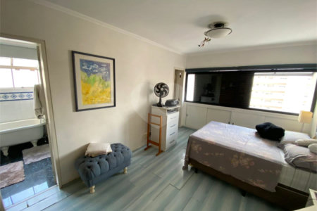 Apartamento à venda com 4 quartos, sendo 1 suíte, em Campo Belo, São Paulo, SP