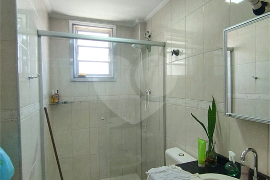 Apartamento à venda com 2 quartos, sendo 1 suíte, em Campo Aviação, Praia Grande, SP