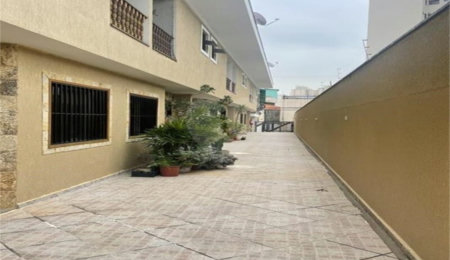 Casa à venda com 3 quartos, sendo 1 suíte,  no condomínio Beatriz, São Paulo - SP