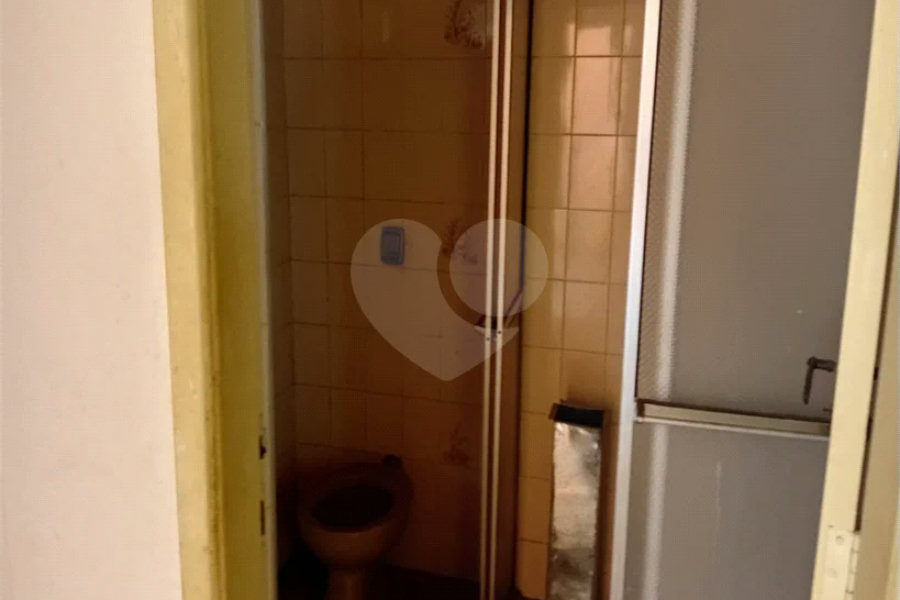 Casa Térrea à venda com 4 quartos, sendo 1 suíte, em Vila Antonieta, São Paulo, SP