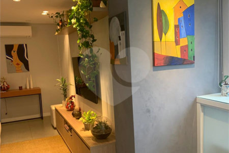 Apartamento à venda com 2 quartos, sendo 1 suíte,  em Barra Funda, São Paulo, SP