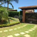 Casa à venda com 3 quartos, sendo 1 suíte,  no condomínio Vista Alegre, Bom Jesus dos Perdões - SP