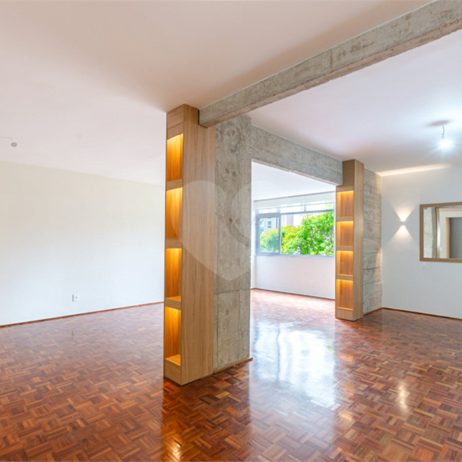 Apartamento à venda com 2 quartos, sendo 1 suíte, em Itaim Bibi, São Paulo, SP