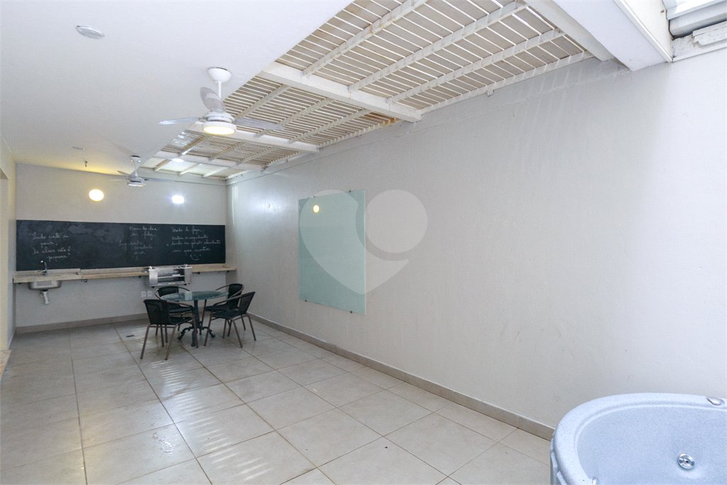 Casa à venda com 4 suítes no condomínio Bellagio, São Paulo - SP