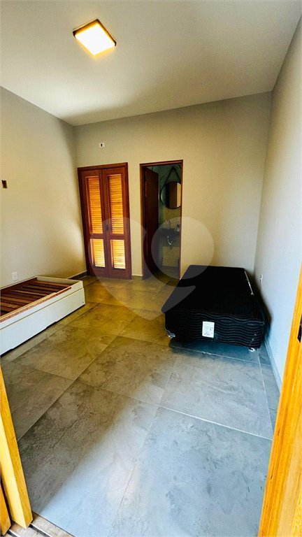Casa à venda com 4 suítes no condomínio Associação Portal Ouro Verde, Atibaia - SP