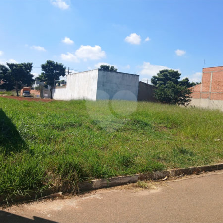 Terreno à venda em Portal dos Pinheiros Ii, Itapetininga, SP