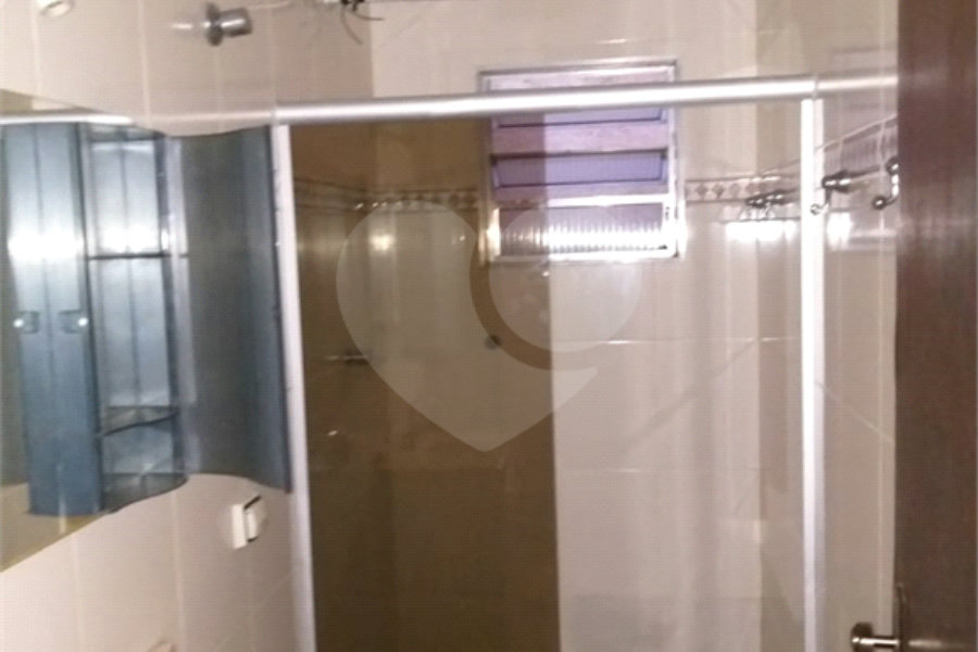 Sobrado à venda com 3 quartos, sendo 1 suíte, em Tremembé, São Paulo, SP