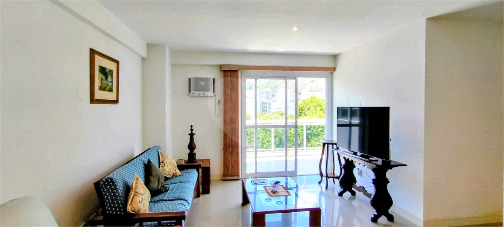 Cobertura à venda com 3 quartos, sendo 1 suíte,  em Tijuca, Rio de Janeiro, RJ