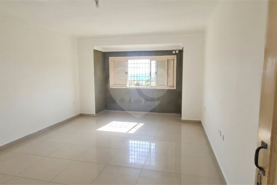 Casa à venda com 5 suítes em Roseira, Mairiporã, SP