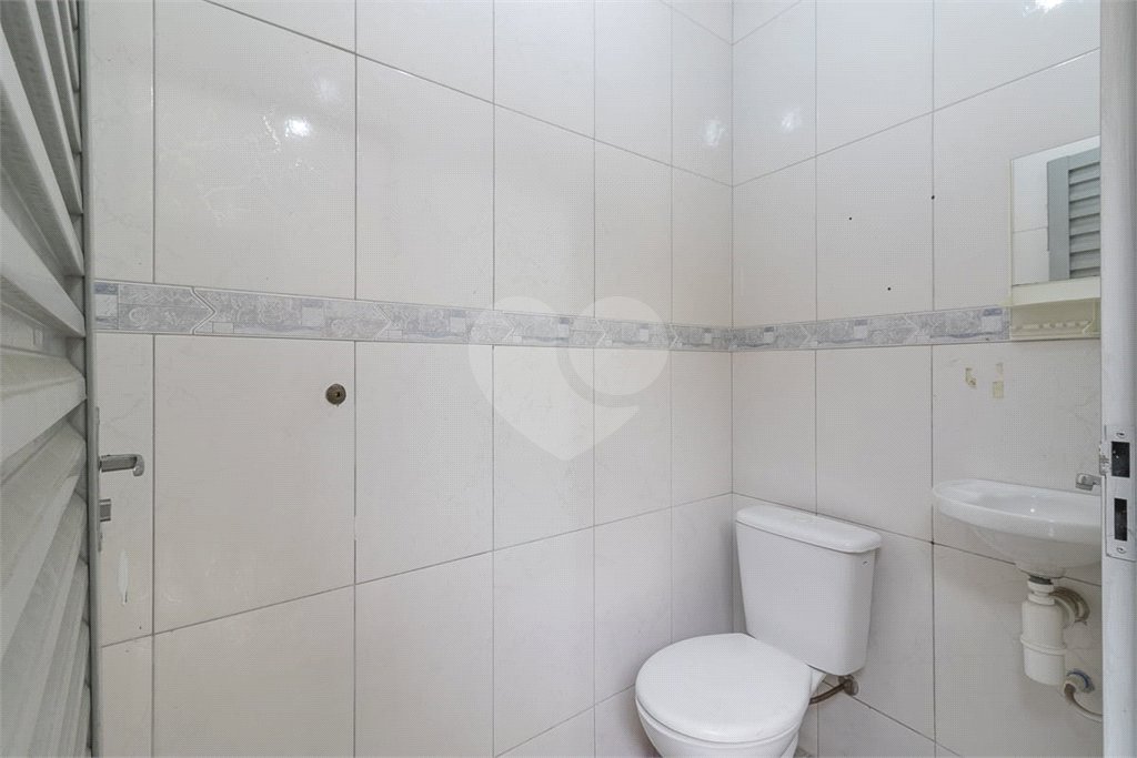 Sobrado à venda com 3 quartos, sendo 1 suíte, em Tremembé, São Paulo, SP
