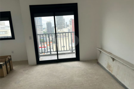 Apartamento à venda com 2 suítes em Cerqueira César, São Paulo, SP