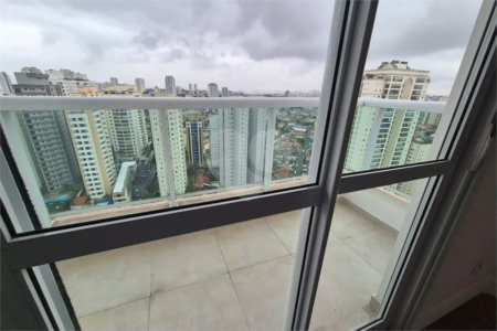 Apartamento à venda ou para alugar com 4 quartos, sendo 3 suítes, em Santa Teresinha, São Paulo, SP