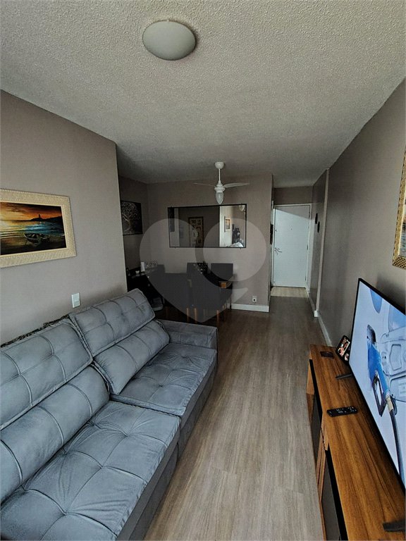 Apartamento à venda com 3 quartos em Jardim Santa Emília, São Paulo, SP