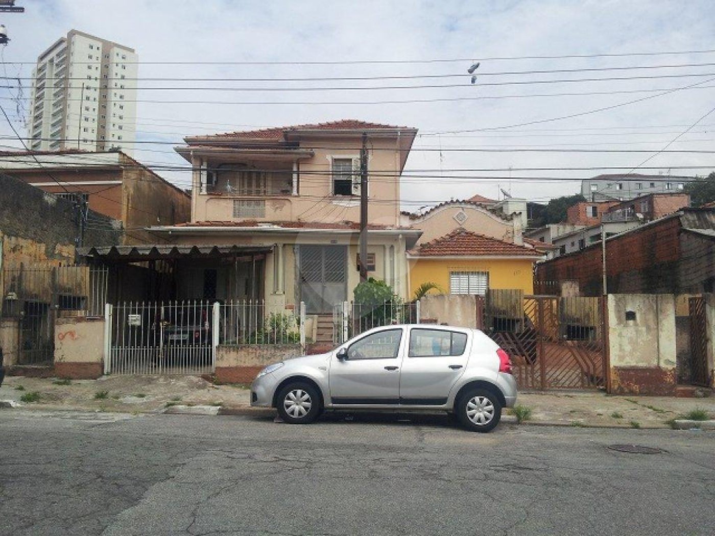 Terreno à venda com 6 quartos, sendo 2 suítes, em Vila Maria Alta, São Paulo, SP