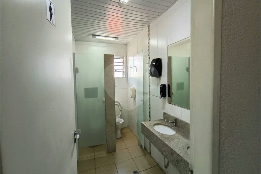 Prédio à venda em Imirim, São Paulo, SP