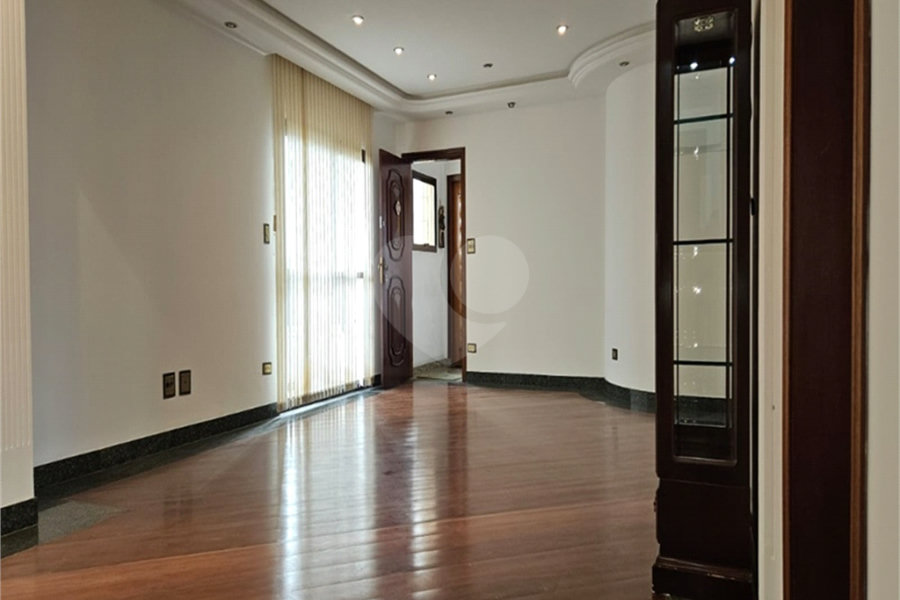 Apartamento à venda com 3 quartos, sendo 1 suíte, em Anália Franco, São Paulo, SP