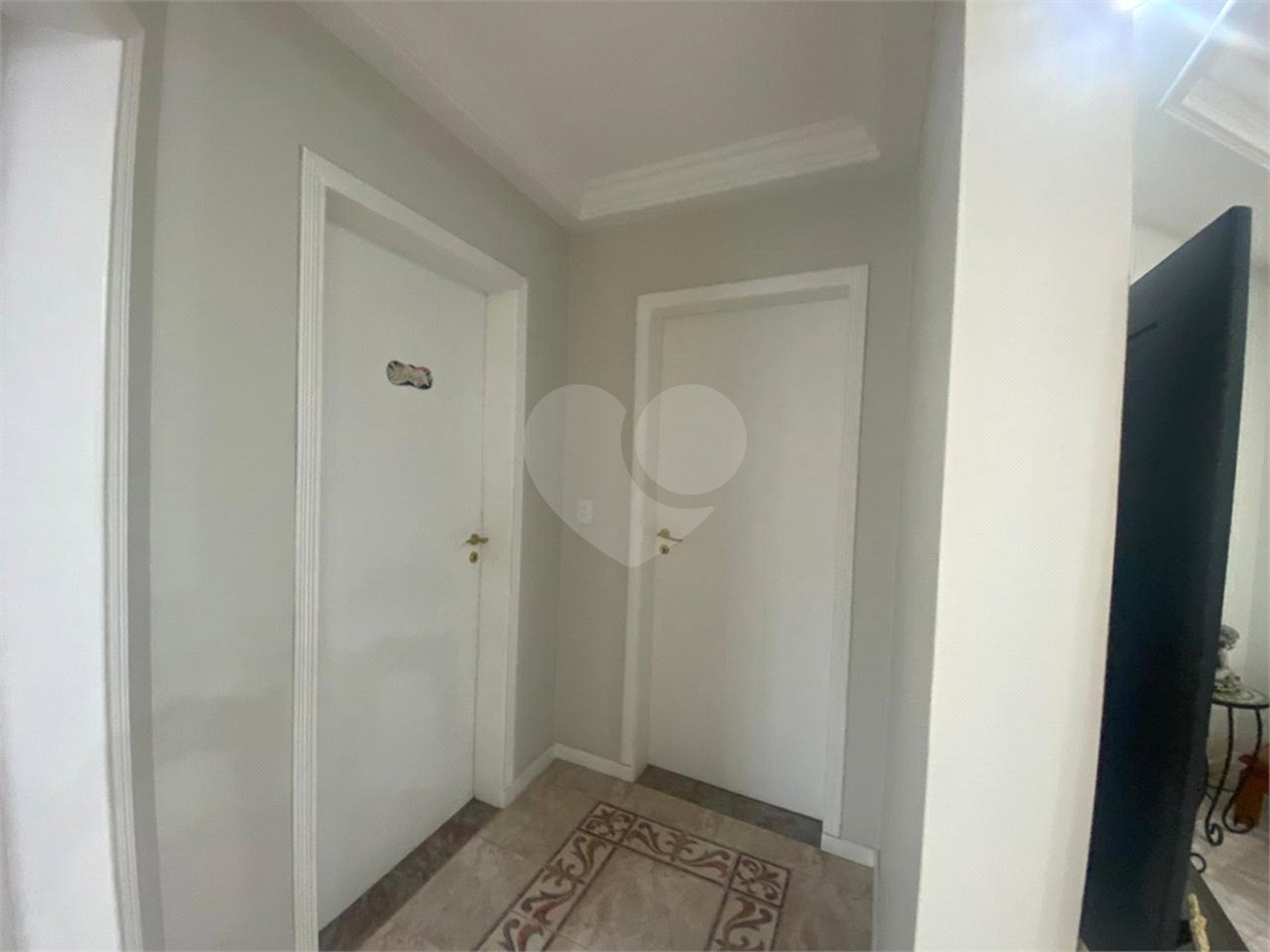 Casa à venda com 3 suítes em Vila Carrão, São Paulo, SP