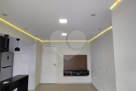 Apartamento à venda com 2 quartos em Jardim Esmeralda, São Paulo, SP