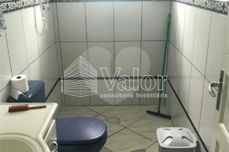 Sobrado para venda.