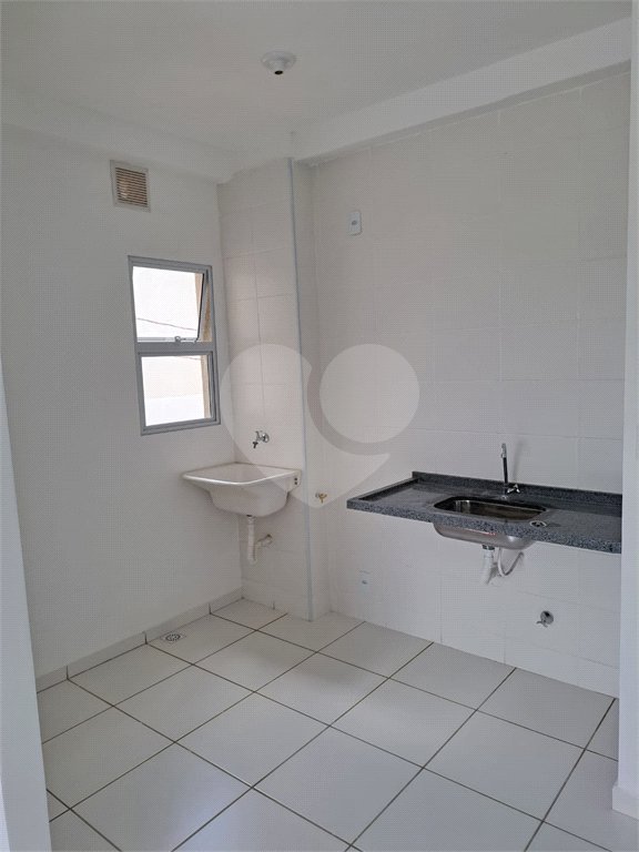 Apartamento novo para venda no Condomínio Residencial Vila das Orquídeas.