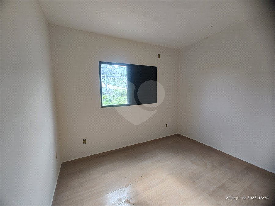 Casa à venda com 2 quartos, sendo 1 suíte, em Jardim Santo Antônio, Atibaia, SP