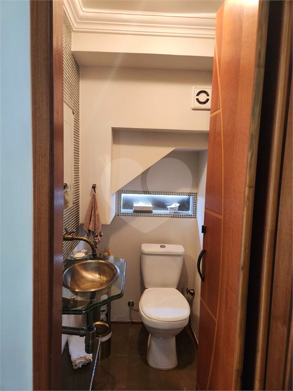 Casa à venda com 4 quartos, sendo 2 suítes,  em Vila Romana, São Paulo, SP