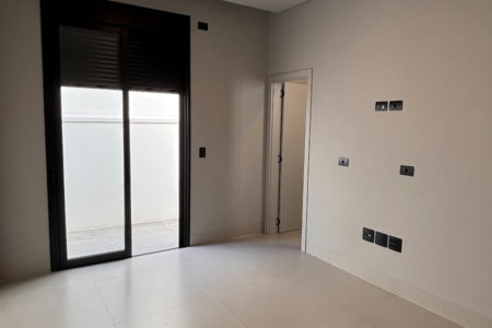 Casa à venda com 4 quartos, sendo 2 suítes, no condomínio Residencial Damha Belvedere, Presidente Prudente - SP