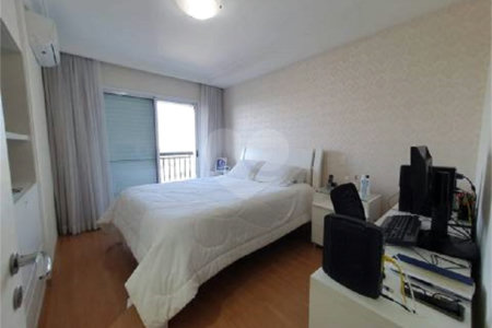 Apartamento à venda com 3 suítes em Vila Progredior, São Paulo, SP