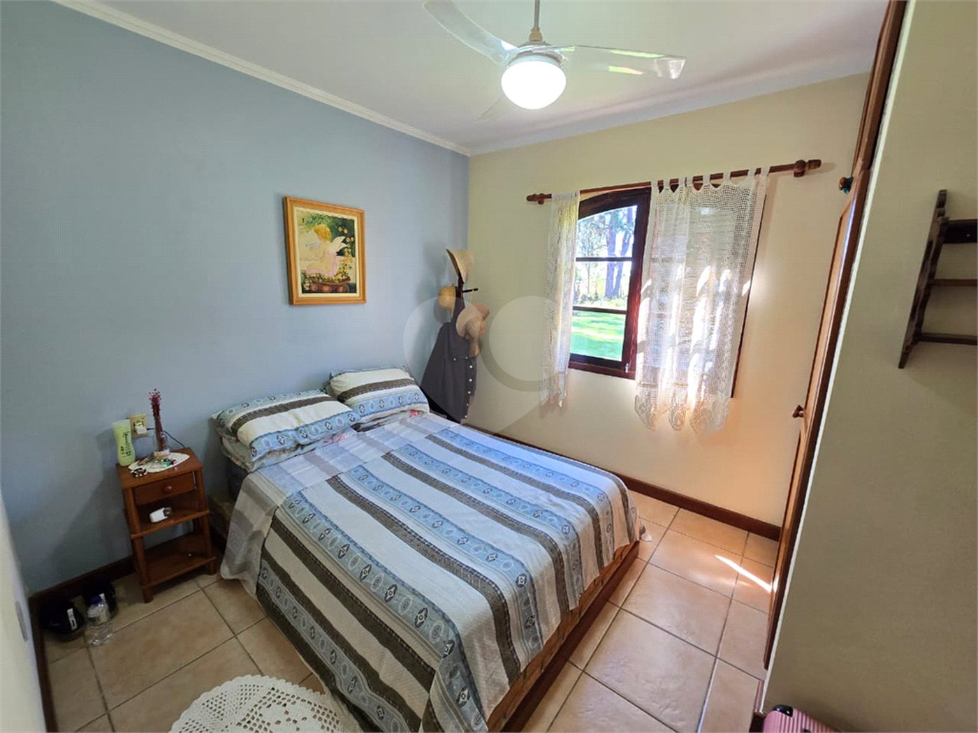 Chácara à venda com 4 quartos, sendo 1 suíte, em Cercadinho, Alambari, SP