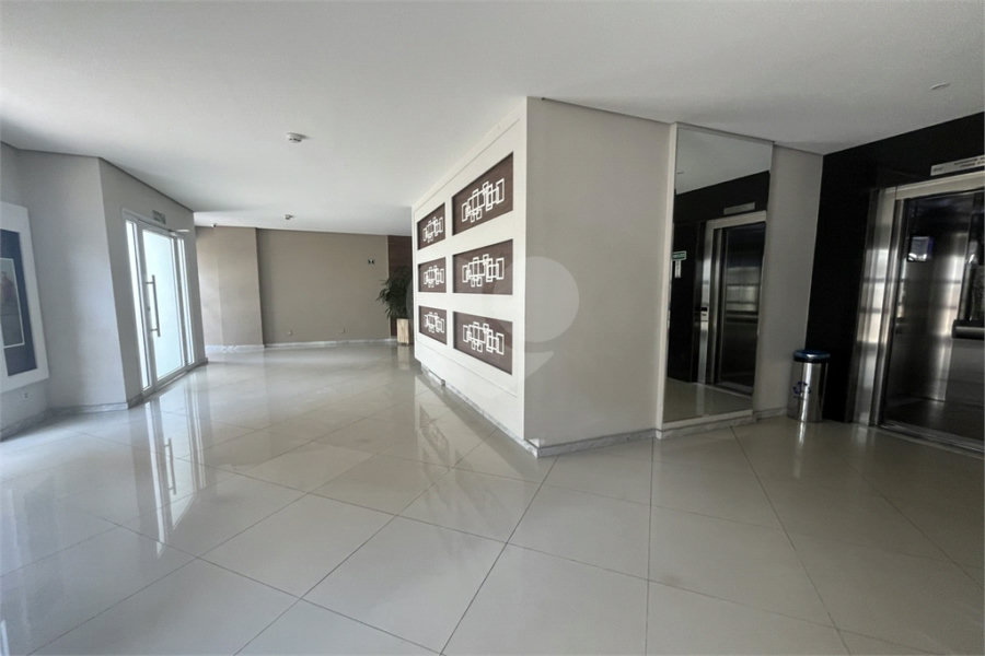 Apartamento à venda com 2 quartos em Vila Paiva, São Paulo, SP